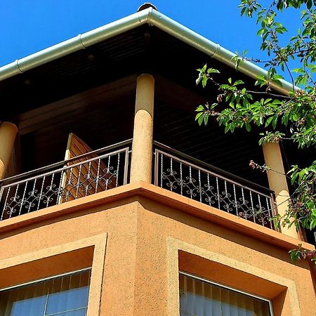 Harmonia Vendeghaz Apartment Balatonalmadi Exterior photo