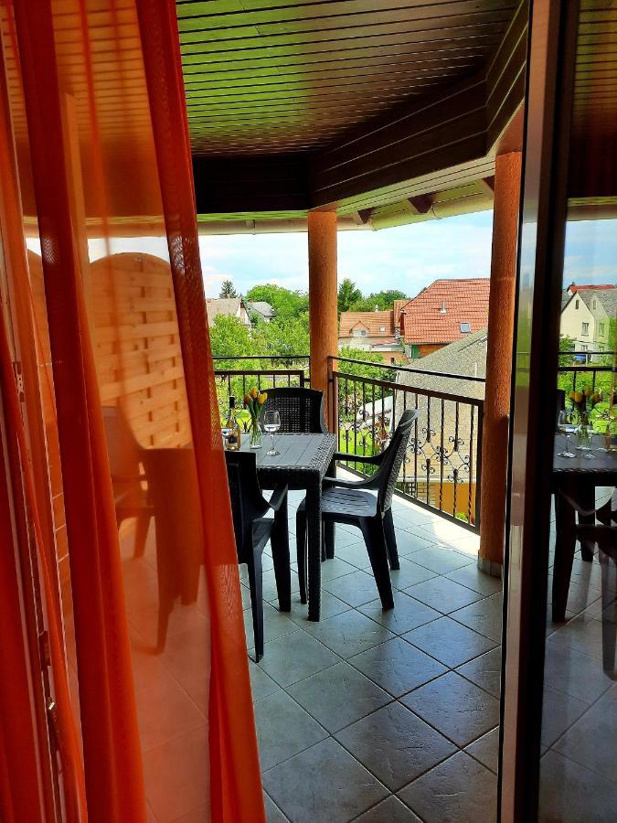 Harmonia Vendeghaz Apartment Balatonalmadi Exterior photo
